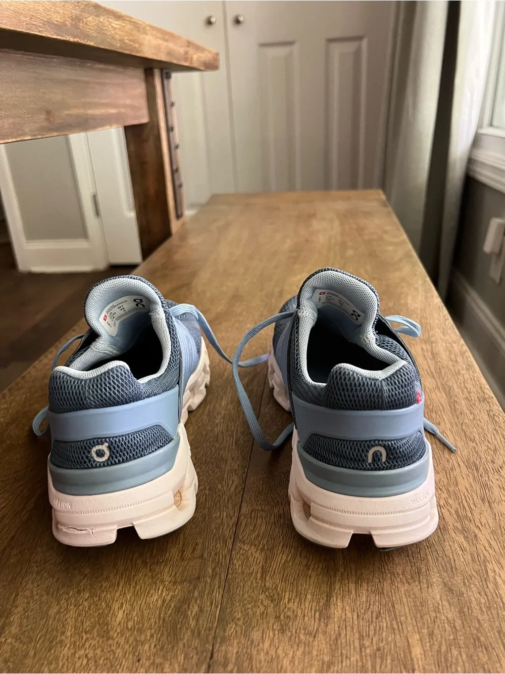 On Running Cloudswift Light Blue Women’s Running Sneakers
